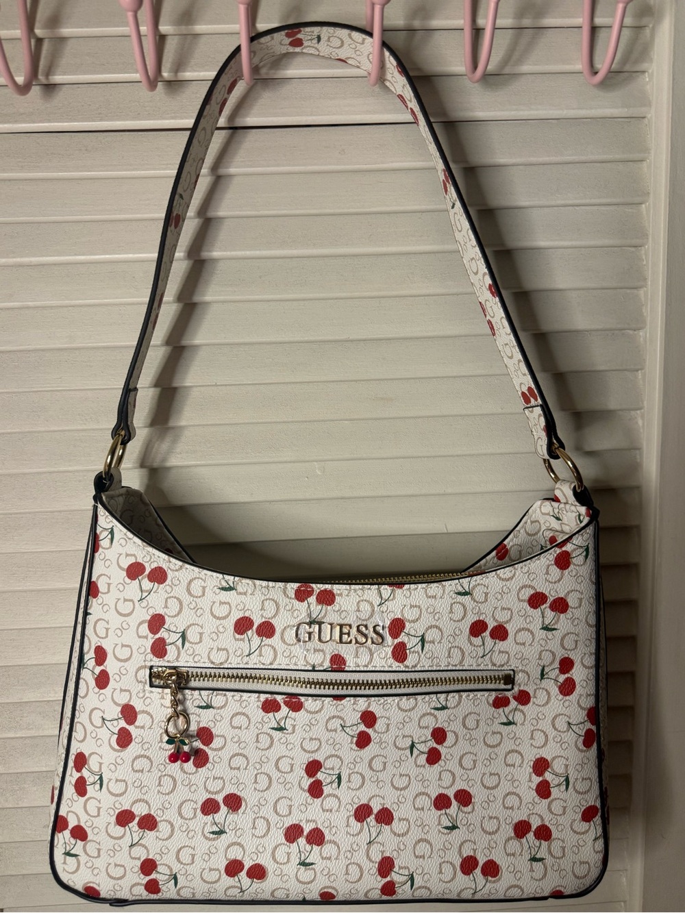 GUESS White Cherry Logo Shoulder Bag 🍒